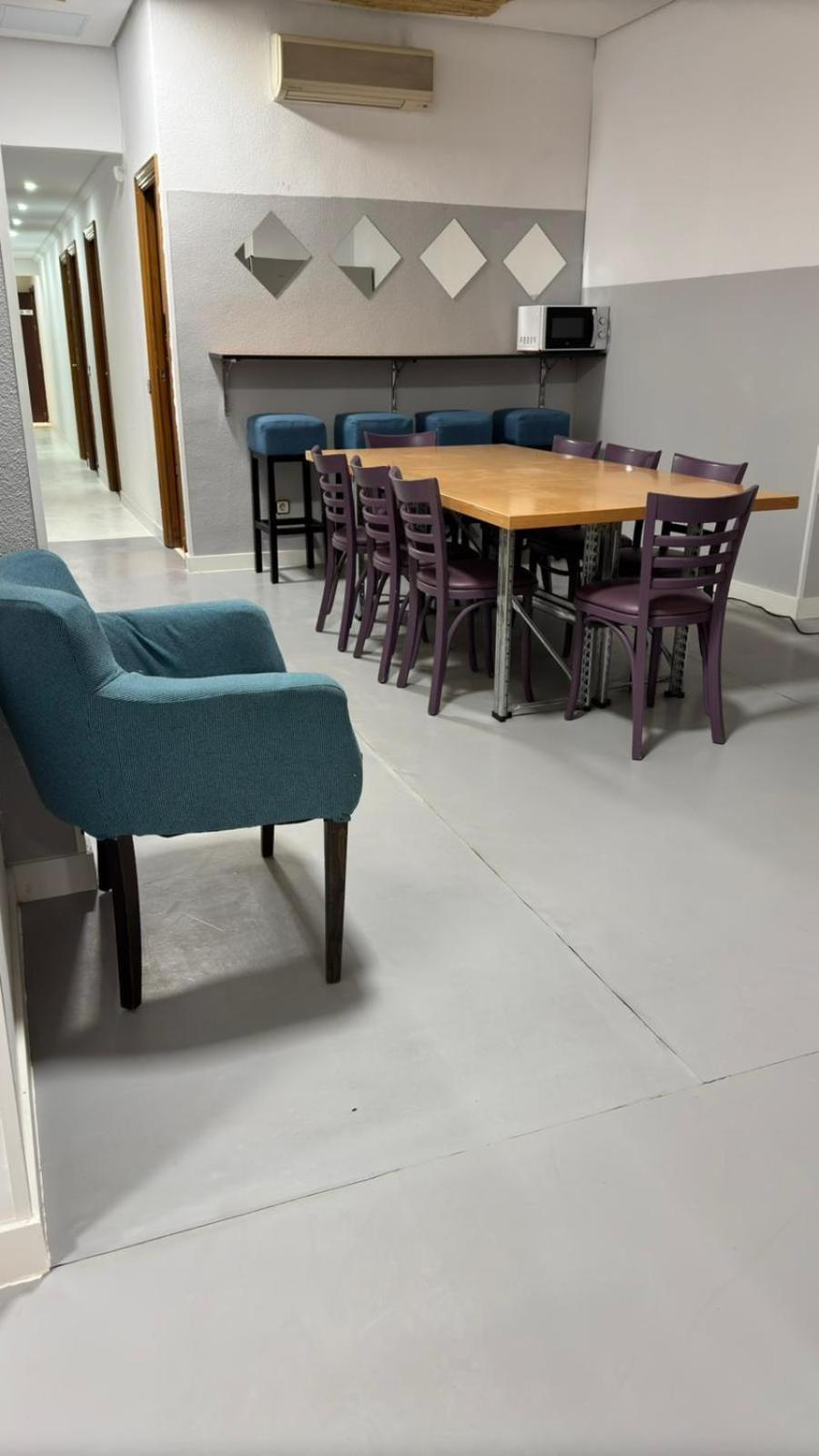 Hostel Puerta Del Angel Madrid Ngoại thất bức ảnh
